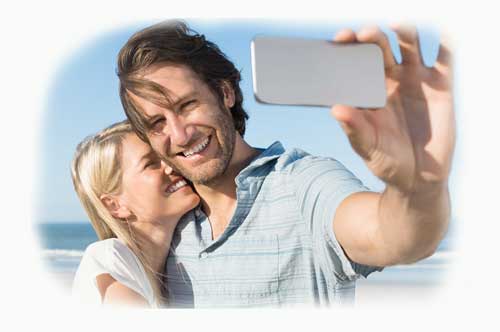 Selfie on the beach tender dates